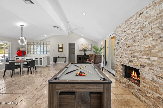 Building Photo - 14436 N Coral Gables Dr