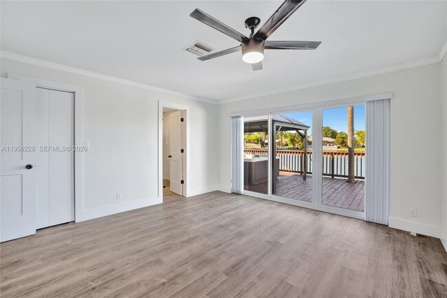 Building Photo - 1911 NW 40th Ct