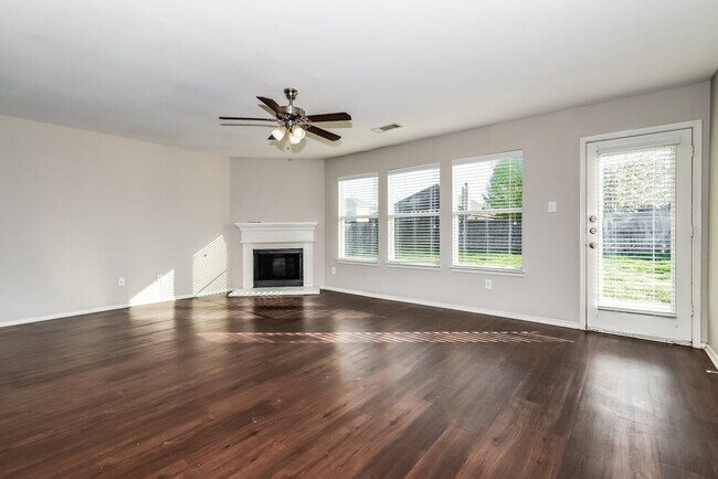 Building Photo - 2010 Preston Trail