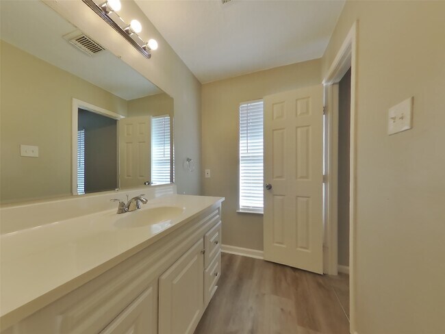 Building Photo - 22042 Soft Pines Ct