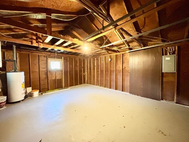 Building Photo - Fully Renovated Home in Chesapeake