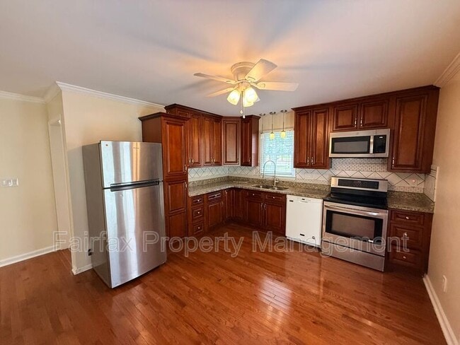 Building Photo - 107 Perriwinkle Pl