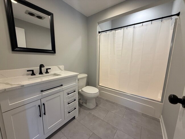 Building Photo - 83 Taylor St