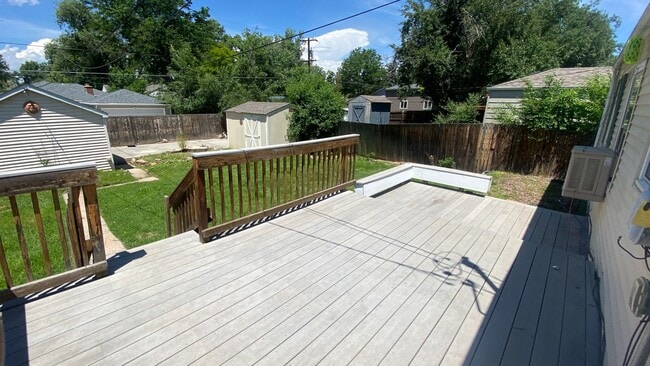 Building Photo - Spacious 4 Bed | 2 Bath Home Near Sloan’s ...