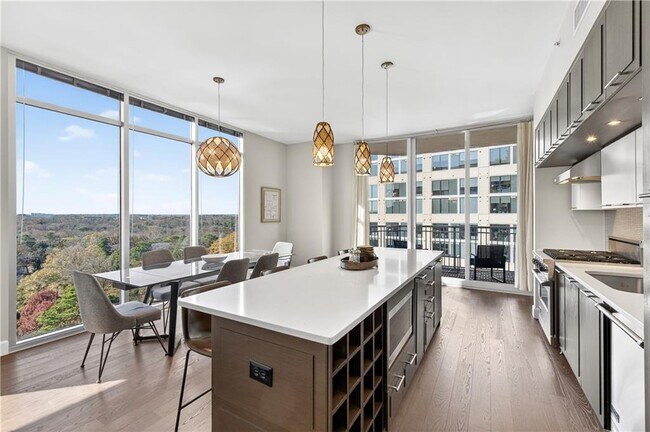 Building Photo - 1820 Peachtree St NW