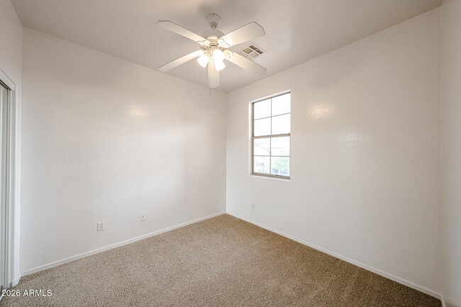 Building Photo - 16828 S Aqua Ct