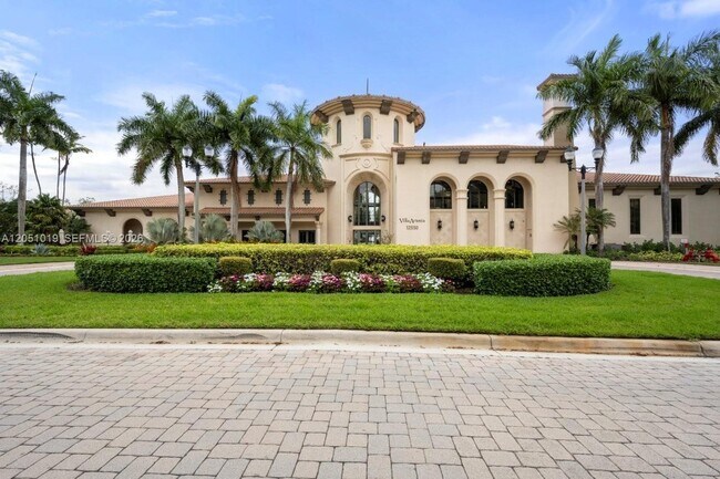 Building Photo - 2900 NW 125th Ave