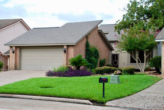 Building Photo - 20204 Atascocita Shores Dr