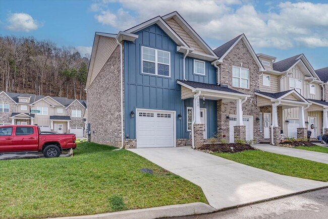 Building Photo - 332 Titan Rdg Wy