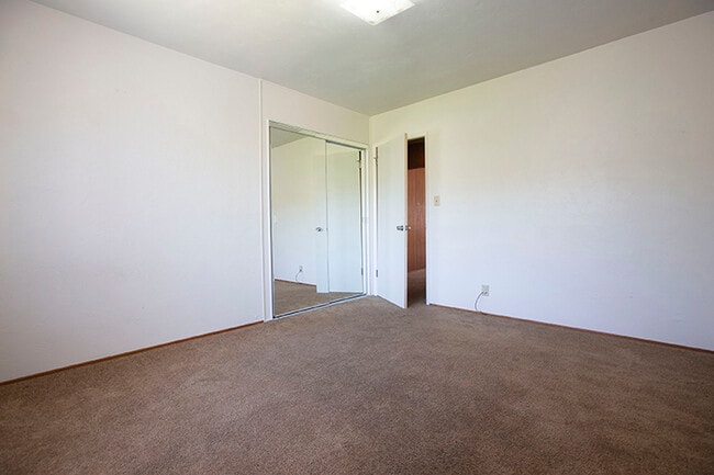 Building Photo - 3536 Wawona Dr