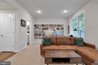 Building Photo - 7203 Mountaineer Dr