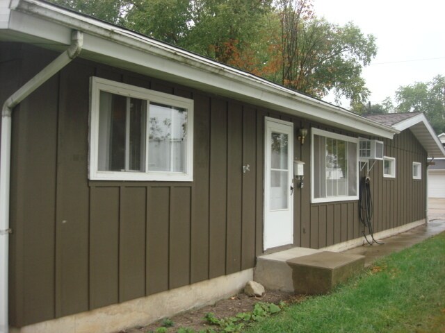 Building Photo - 408 22nd Ave