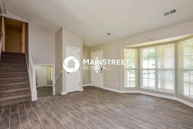 Building Photo - 3 Bedroom Pet-Friendly Home in Lithonia, GA with Main Street Renewal