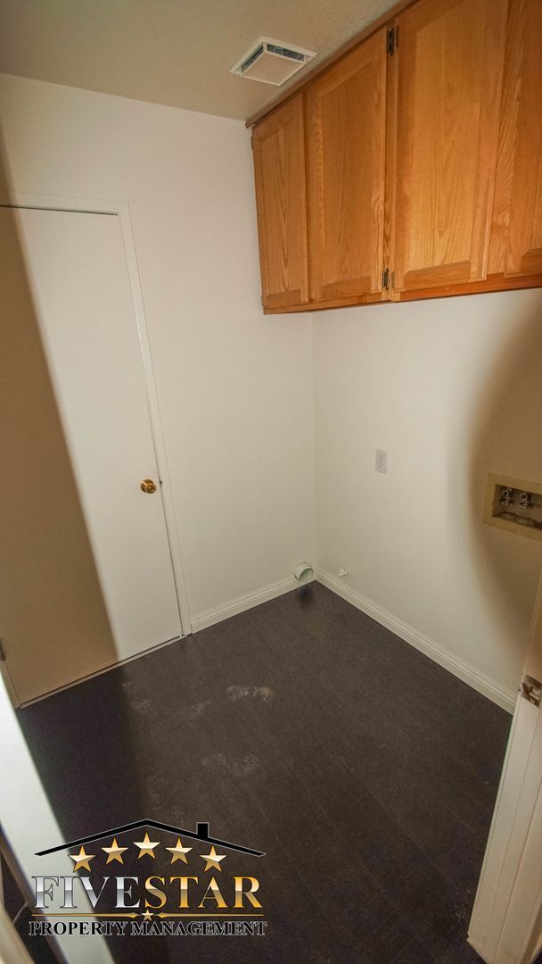 Building Photo - House for Rent on 4938 Shorebird Drive