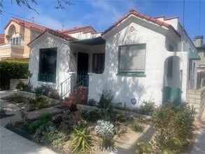 Building Photo - 603 Emerald St