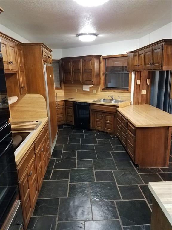 Building Photo - 23727 Reece Lake Rd