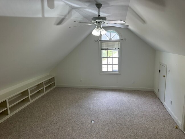 Building Photo - 110 Wimbledon Ct