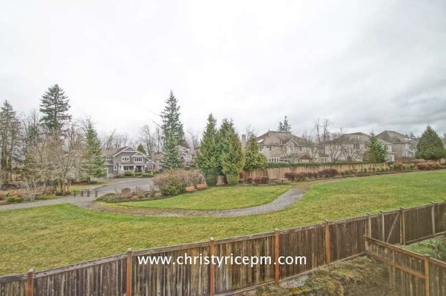 Building Photo - 308 239th Way SE