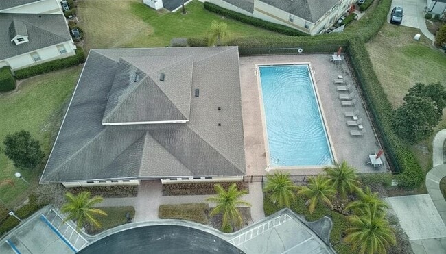 Building Photo - 13565 Fountainbleau Dr