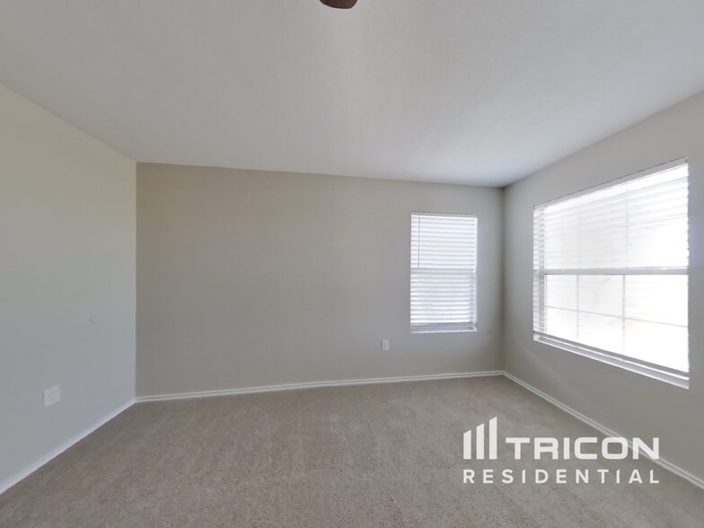 Building Photo - 6139 Plumbago Pl
