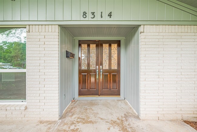 Building Photo - 8314 Burning Hills Dr