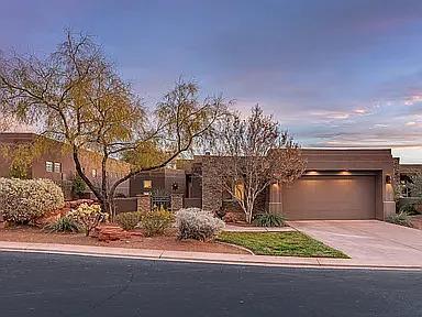 Building Photo - 2255 Tuweap Dr