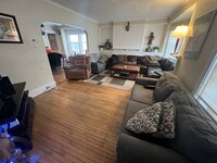 Building Photo - 6 Br Single Family Home Available on June ...