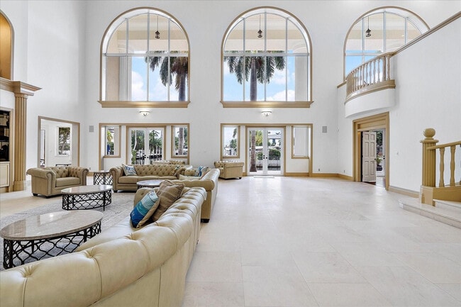 Building Photo - 414 Riviera Isle Dr