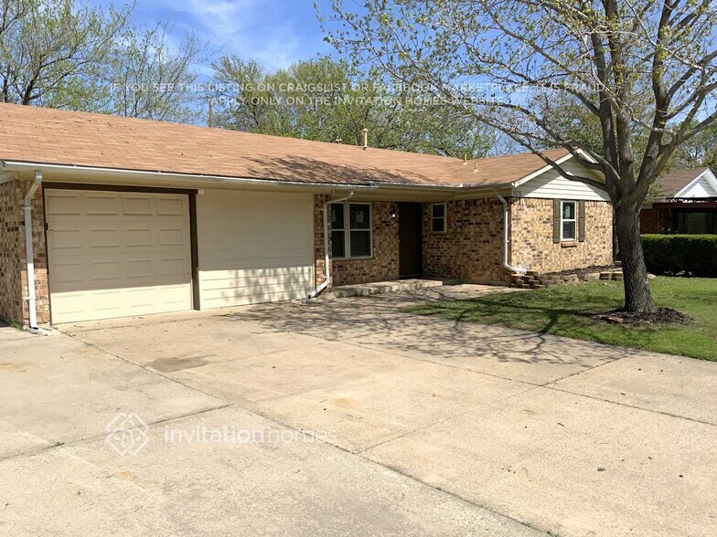 Primary Photo - 3325 Hummingbird Ln