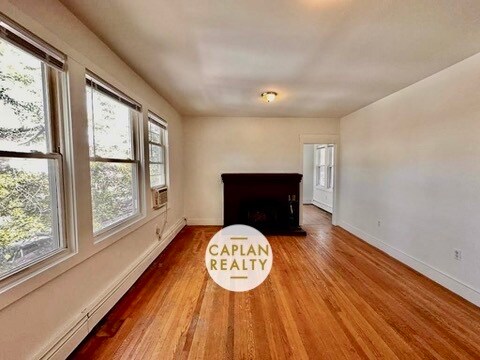 Building Photo - 2 Derby Ave