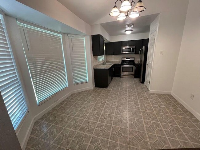 Building Photo - 5100 Galen Ct