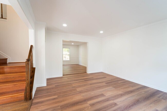 Building Photo - Fabulous Home in Aquia Harbor