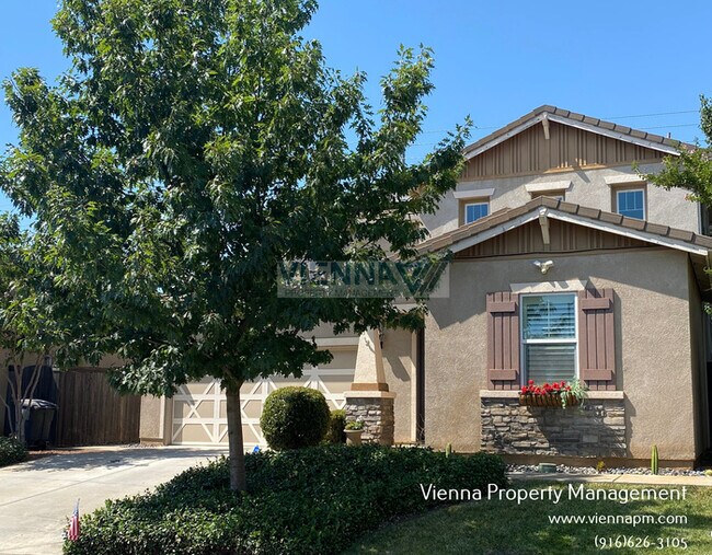 Building Photo - 12309 Edyth Lake Way
