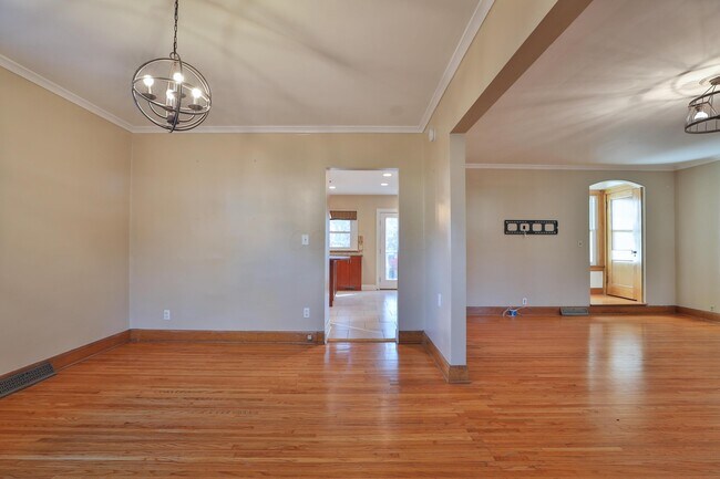 Building Photo - 43 Northridge Rd