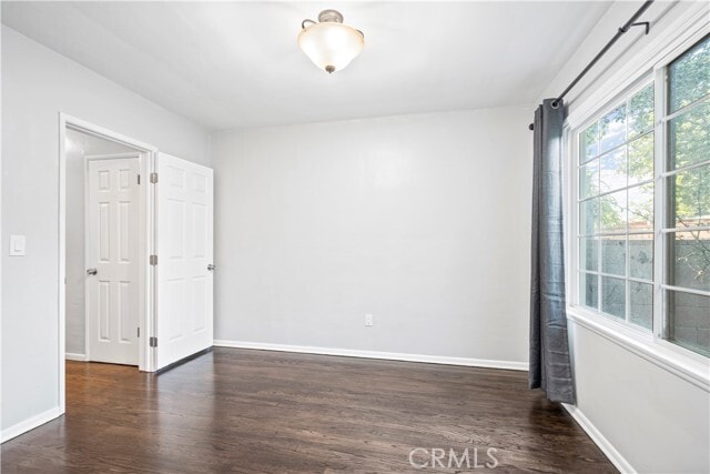 Building Photo - 7721 Oakdale Ave