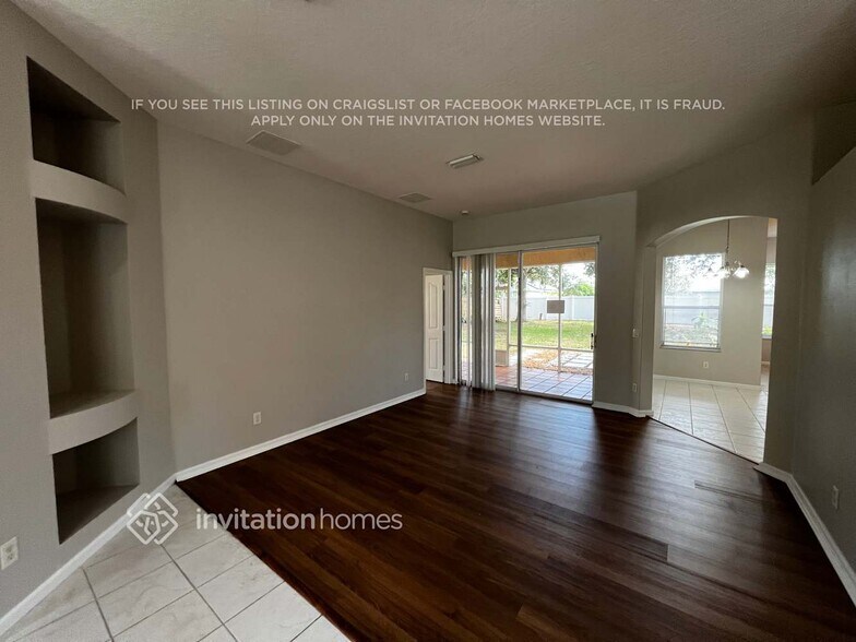 Building Photo - 2089 SW Idaho Ln