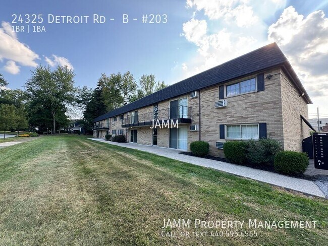 Primary Photo - 24325 Detroit Rd