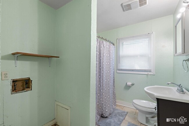 Building Photo - 4208 Idlewood Dr
