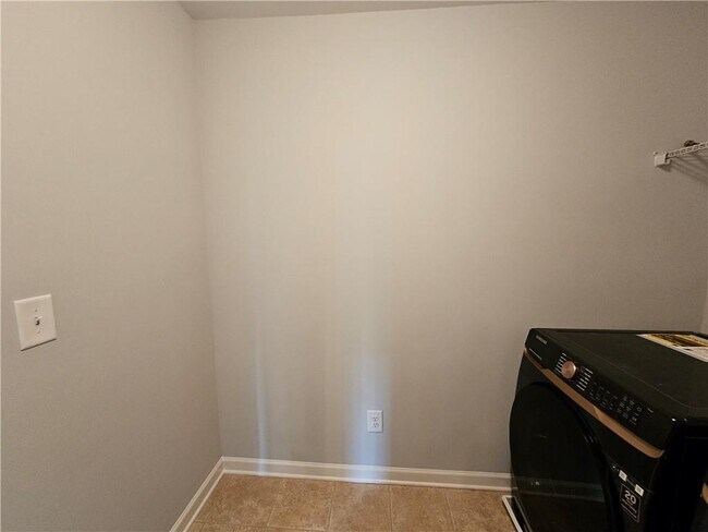 Building Photo - 3218 Leyden Ct