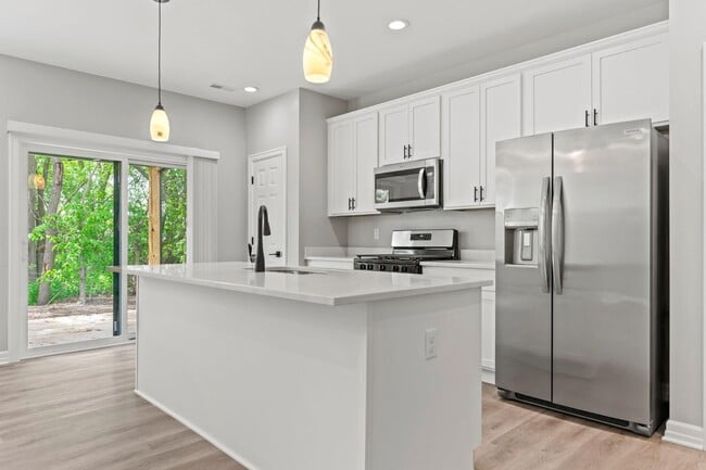 Building Photo - 11532 Willowbrook Rd