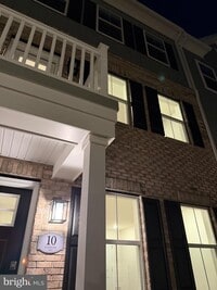 Building Photo - 10 Barbine Wy