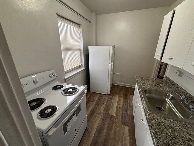 Interior Photo - Bellevue Towers