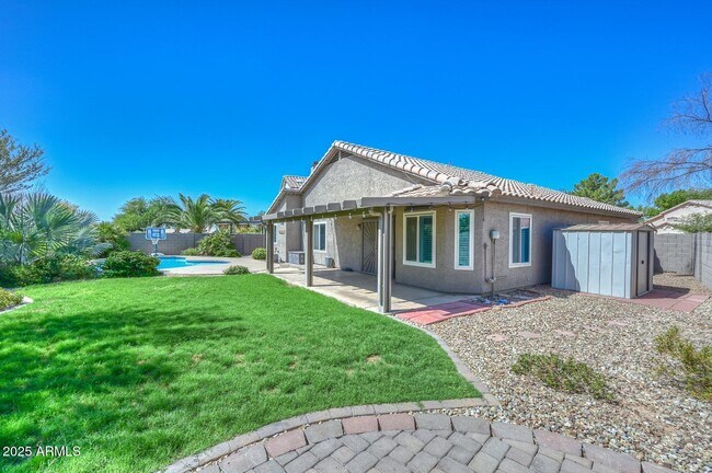 Building Photo - 18203 N 85th Dr