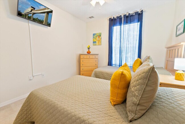 Building Photo - 8536 Crystal Cove Loop