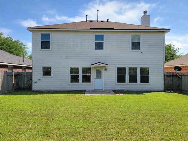 Building Photo - 21539 Kings Bend Dr