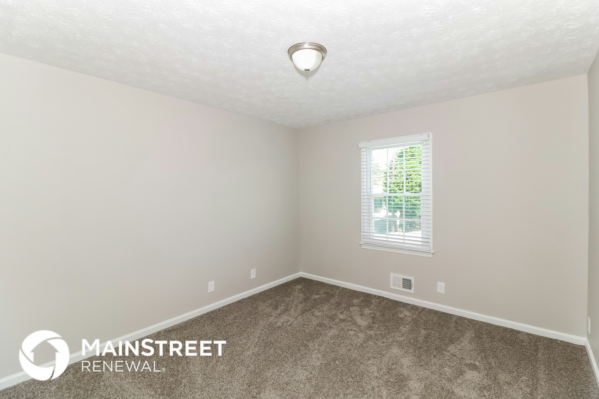 Building Photo - 1401 Timbercrest Dr