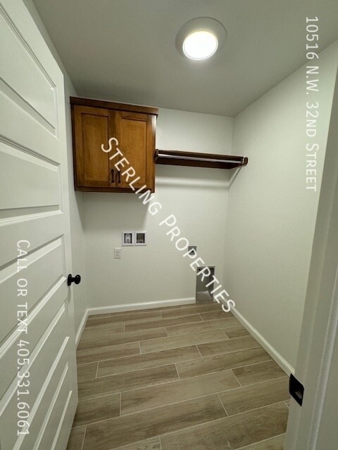 Building Photo - 10516 NW 32nd St