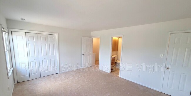 Building Photo - 1593 Sword Dancer Dr