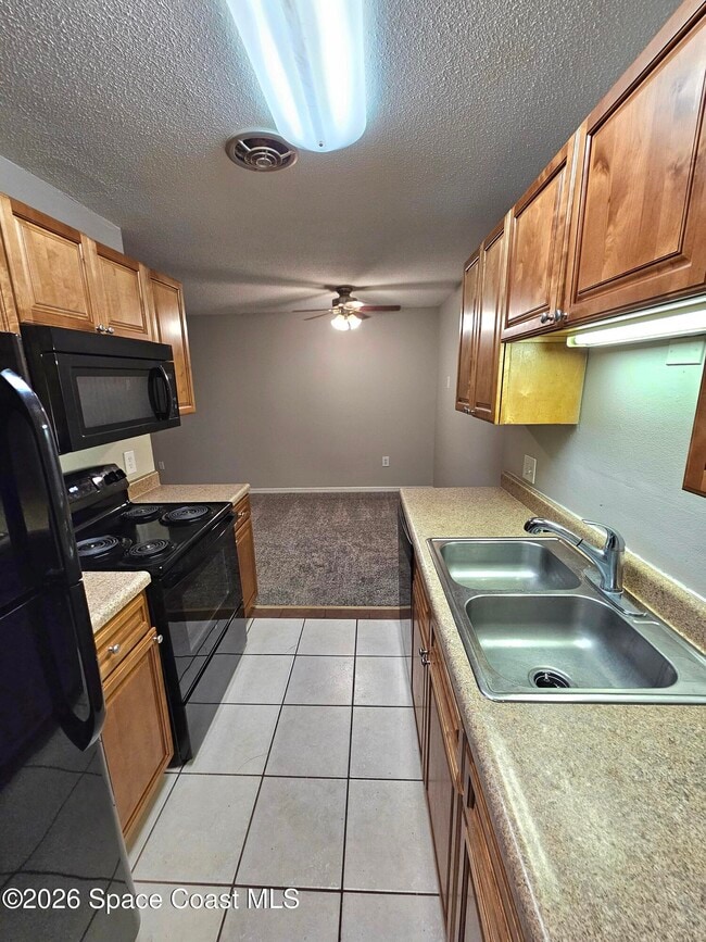 Building Photo - 1695 Lee Rd