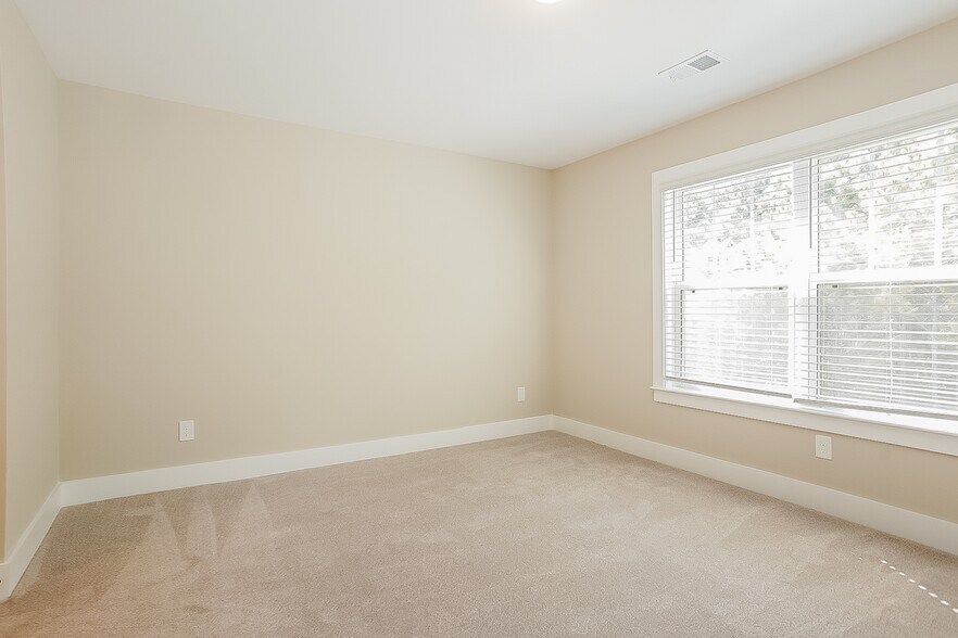 Building Photo - 1422 Feldspar Ct